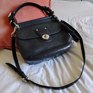 Coach Willis shoulder crossbody